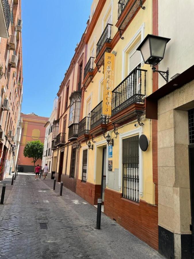 塞维利亚 帕科斯旅馆酒店 外观 照片 Calle de la Campana