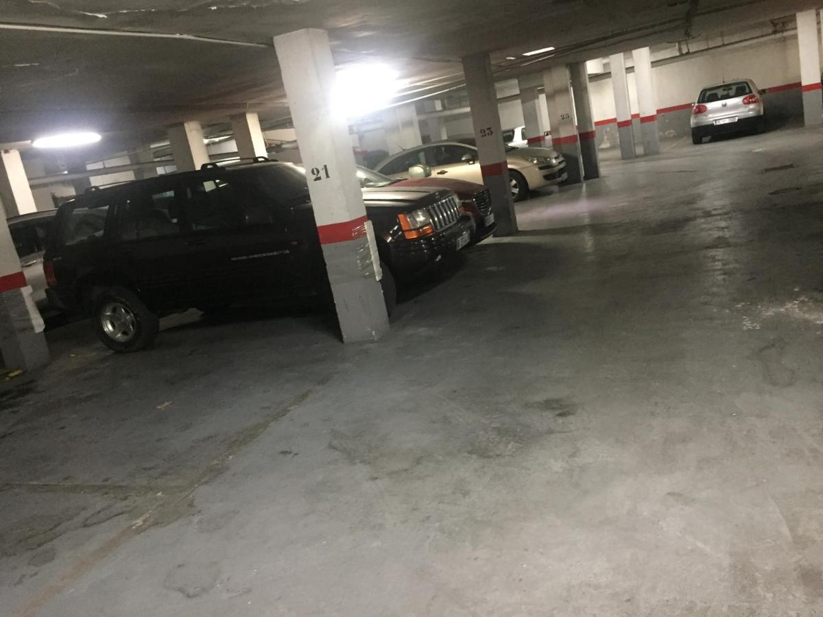 塞维利亚 帕科斯旅馆酒店 外观 照片 The parking garage at the station