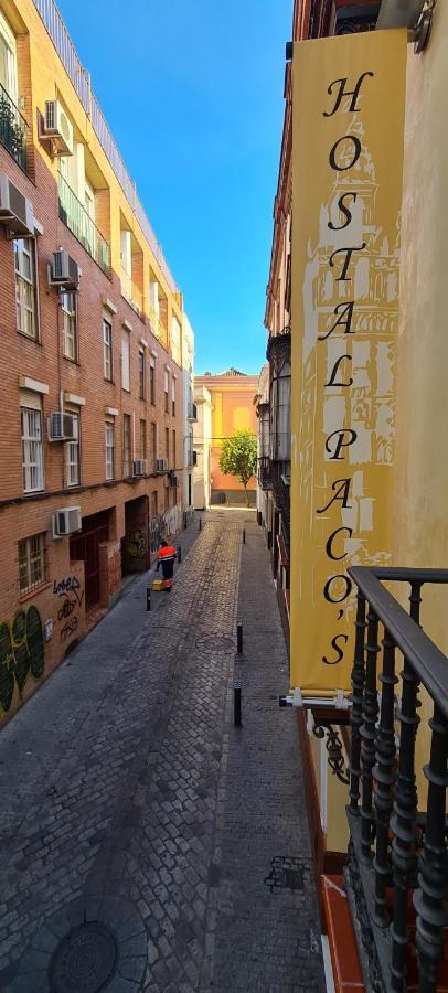 塞维利亚 帕科斯旅馆酒店 外观 照片 A street in Madrid, Spain