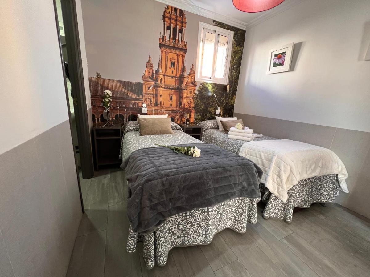 塞维利亚 帕科斯旅馆酒店 外观 照片 A room at the hotel